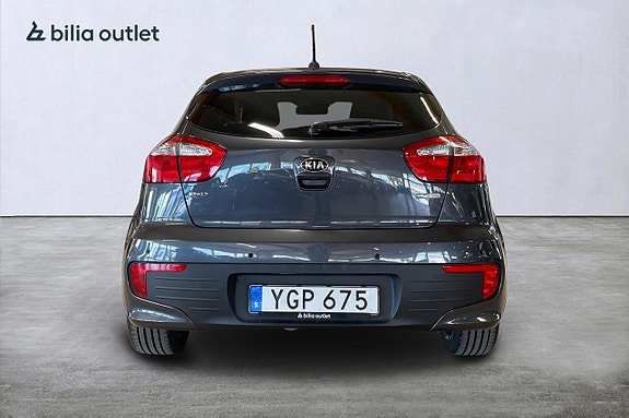 Kia Rio 9 of 24