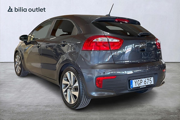 Kia Rio 7 of 24