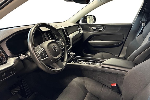 Volvo XC60 14 of 21