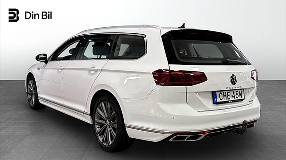 Volkswagen Passat 3 of 12