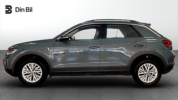 Volkswagen T-Roc 2 of 12
