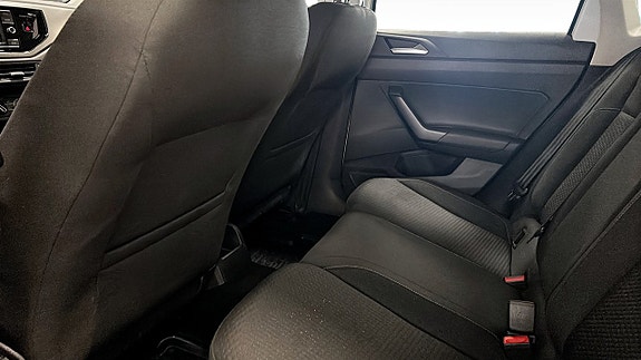 Volkswagen Polo 11 of 12