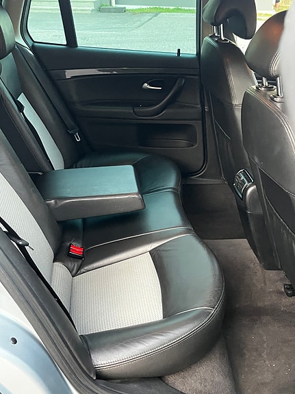 Saab 9-3X 7 of 13
