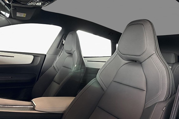 Polestar 4 22 of 30