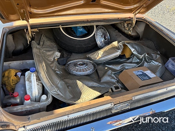 Ford Galaxie 26 of 30