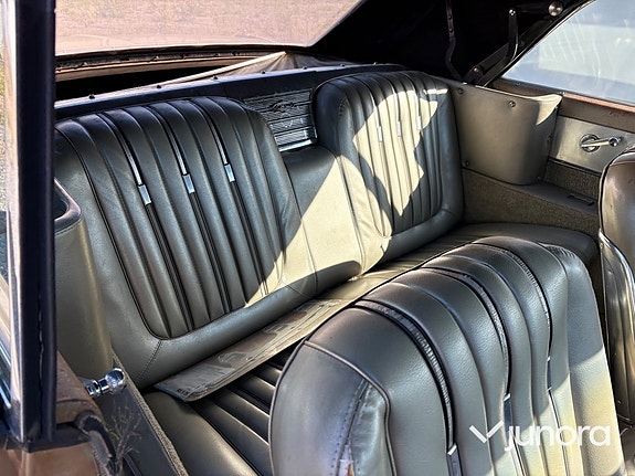 Ford Galaxie 25 of 30