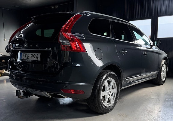 Volvo XC60 4 of 14
