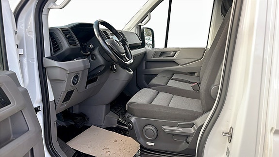 Volkswagen Crafter 11 of 12