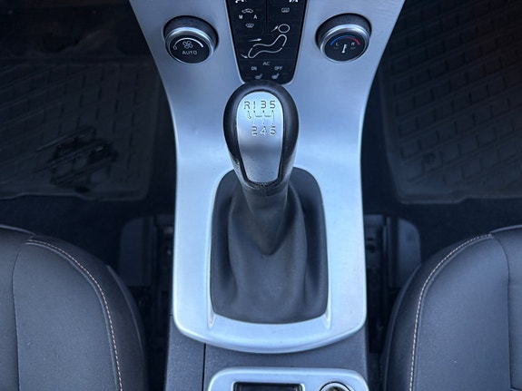 Volvo V50 9 of 12