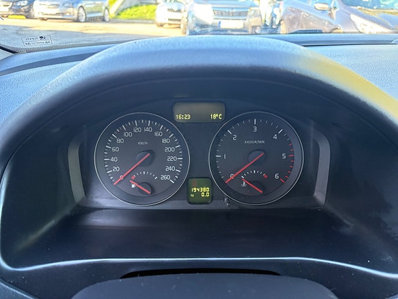 Volvo V50 7 of 12