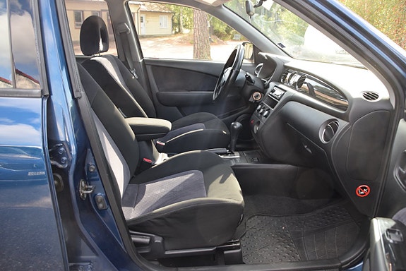 Mitsubishi Outlander 9 of 18