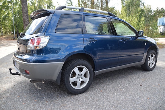 Mitsubishi Outlander 5 of 18