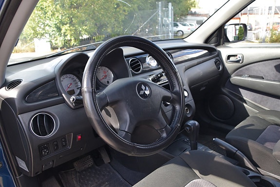 Mitsubishi Outlander 14 of 18