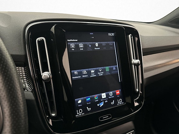 Volvo XC40 25 of 30