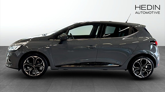 Renault Clio 6 of 10