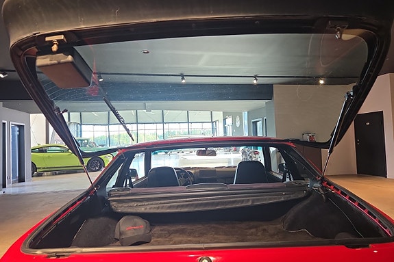 Porsche 944 17 of 22