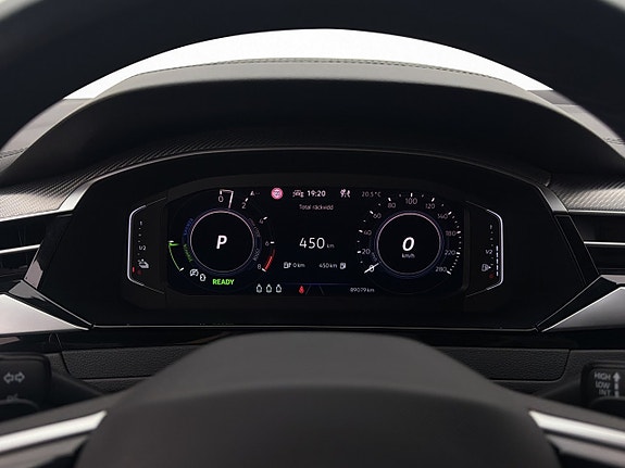 Volkswagen Arteon 19 of 30