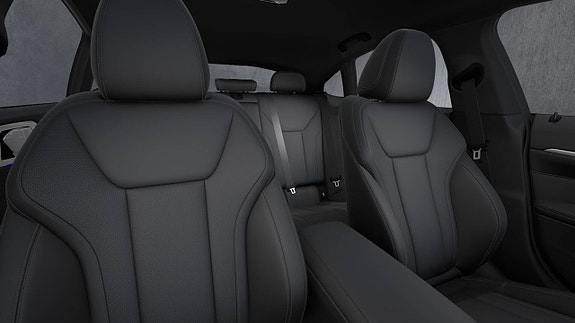 BMW i4 7 of 11