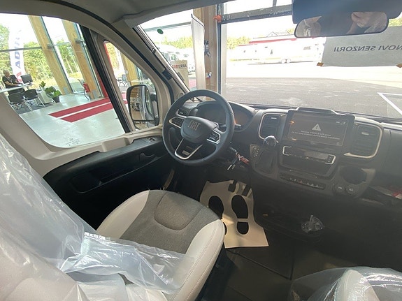 Adria COMPACT SUPREME DL Alsike Maskin räntekampanj 3,49%, gäller Fre-Sön 14 of 29