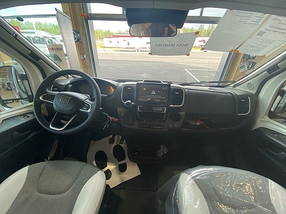 Adria COMPACT SUPREME DL Alsike Maskin räntekampanj 3,49%, gäller Fre-Sön 13 of 29