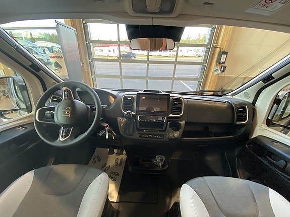 Adria COMPACT SUPREME DL Alsike Maskin räntekampanj 3,49%, gäller Fre-Sön 27 of 29