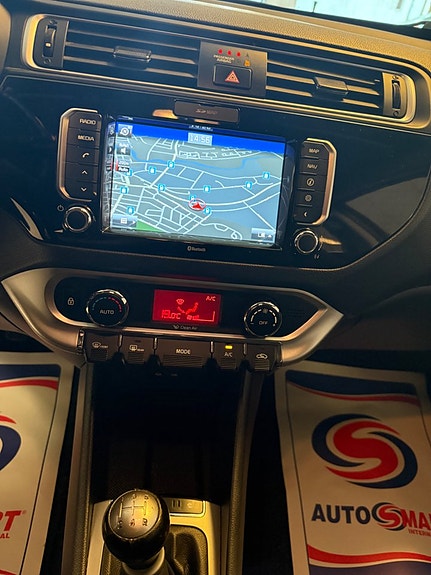 Kia Rio 15 of 17