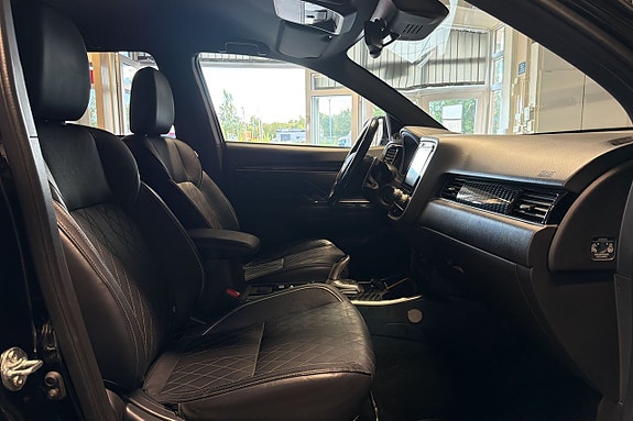 Mitsubishi Outlander 9 of 14