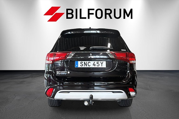 Mitsubishi Outlander 4 of 14