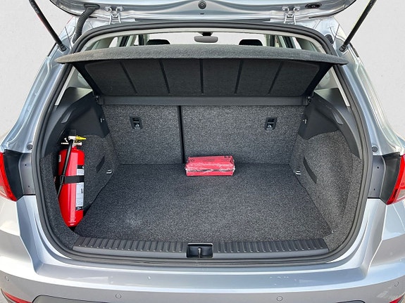 Seat Arona 16 of 16