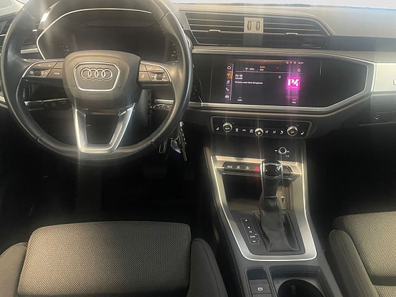 Audi Q3 9 of 13