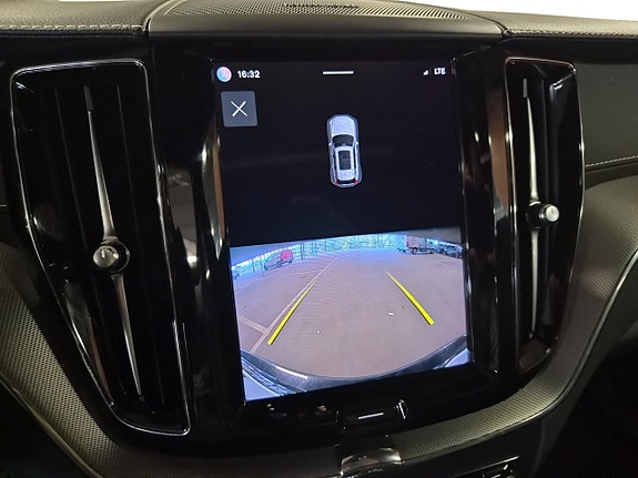 Volvo XC60 19 of 19