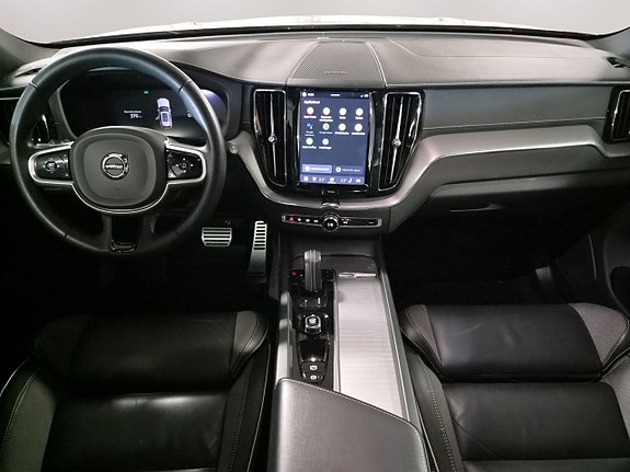 Volvo XC60 12 of 19