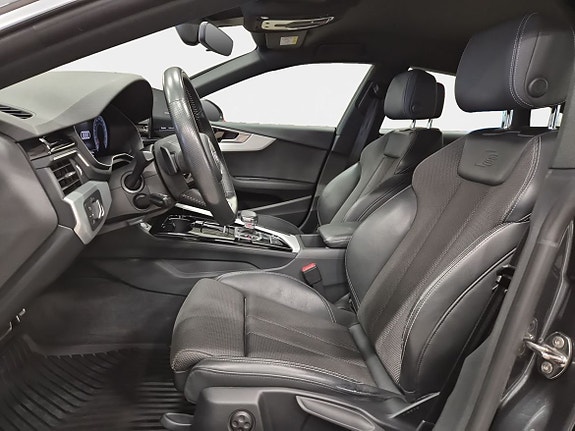 Audi A5 9 of 15