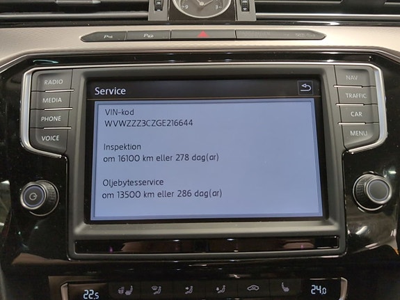 Volkswagen Passat Alltrack 20 of 21