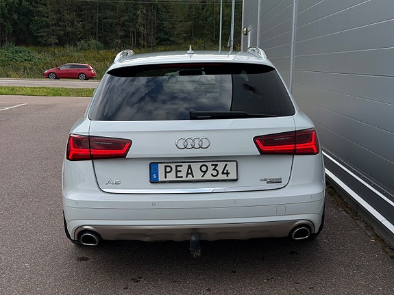 Audi A6 allroad 6 of 13