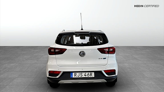 MG ZS EV 7 of 9
