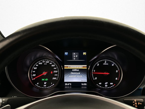 Mercedes-Benz GLC300 de 22 of 30