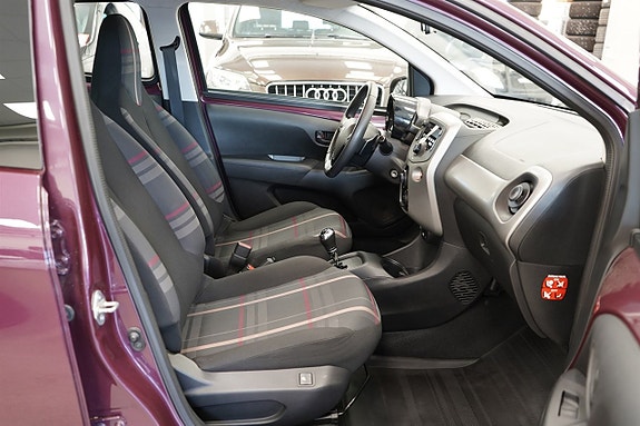 Peugeot 108 15 of 30