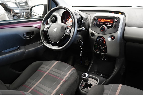 Peugeot 108 17 of 30