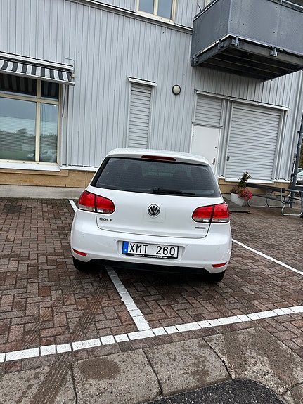 Volkswagen Golf VI 4 of 4