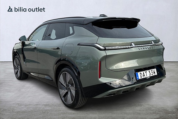 Lynk & Co 08 4 of 30