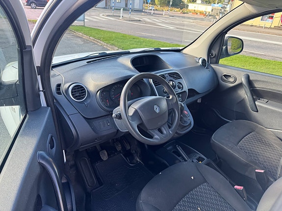 Renault Kangoo Express 14 of 15