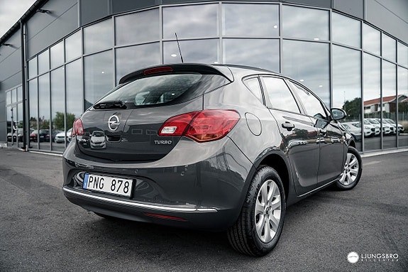 Opel Astra 2 of 7