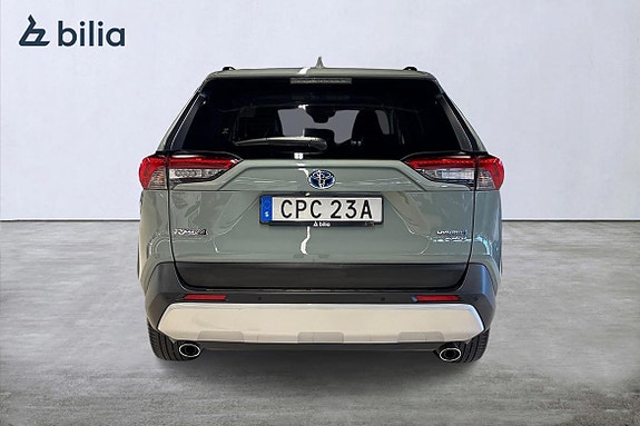 Toyota RAV4 5 of 21
