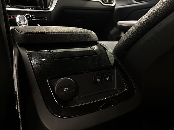 Volvo V60 11 of 18