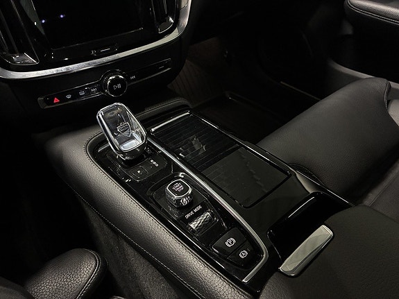 Volvo V60 12 of 18