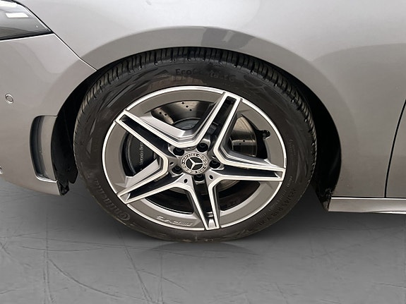 Mercedes-Benz A250 27 of 30