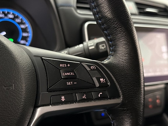 Nissan Leaf 14 of 30