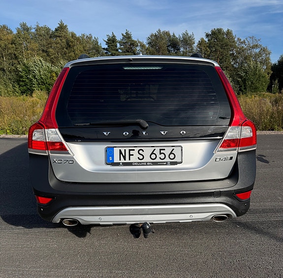 Volvo XC70 4 of 13
