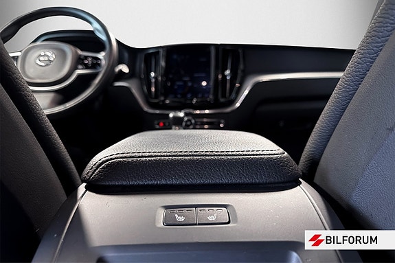 Volvo XC60 9 of 16